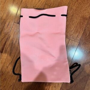 Trinagl Swim Neoprene Pink Drawstring Bag